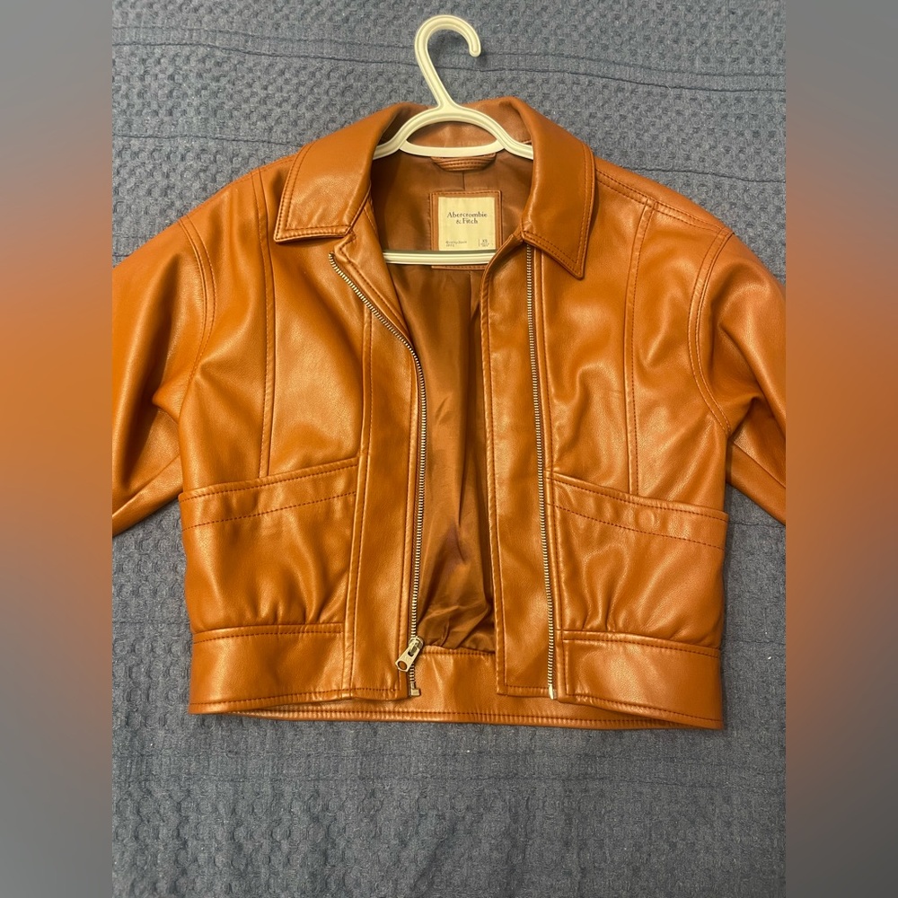 Abercrombie & Fitch Tan/Brown Leather Cropped Jacket